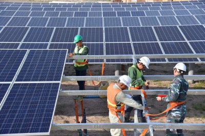 Dạy lắp đặt sửa chữa điện năng lượng mặt trời solar
